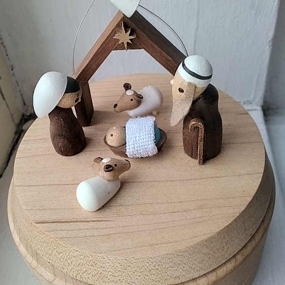 Music box from Wonderful life, Jean cultural and creative Co - Picture 6 of 7